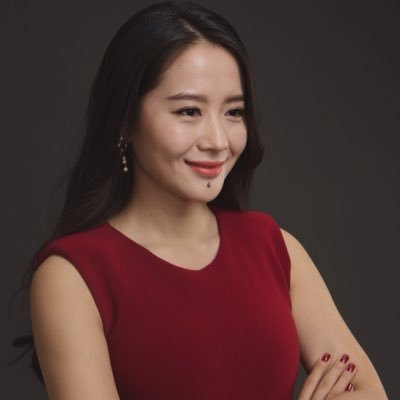 何一